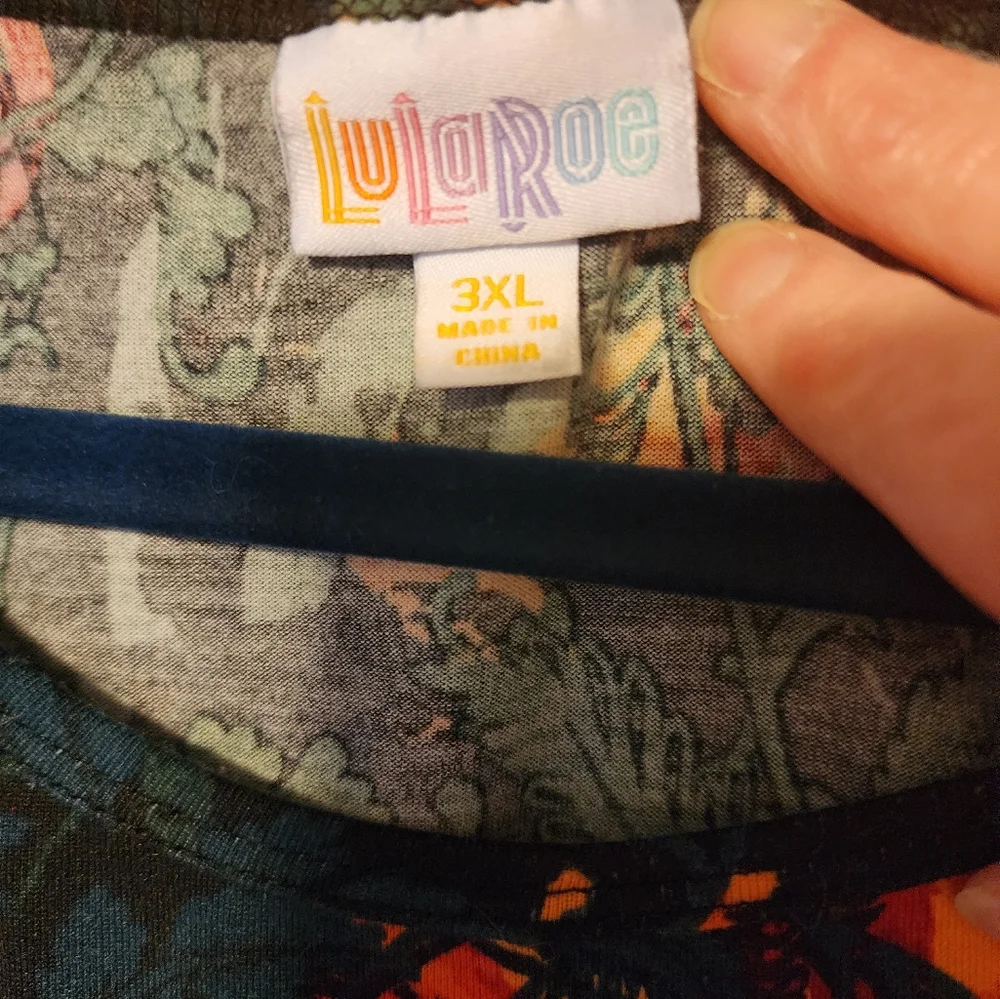 Long tee - Picture 3 of 4